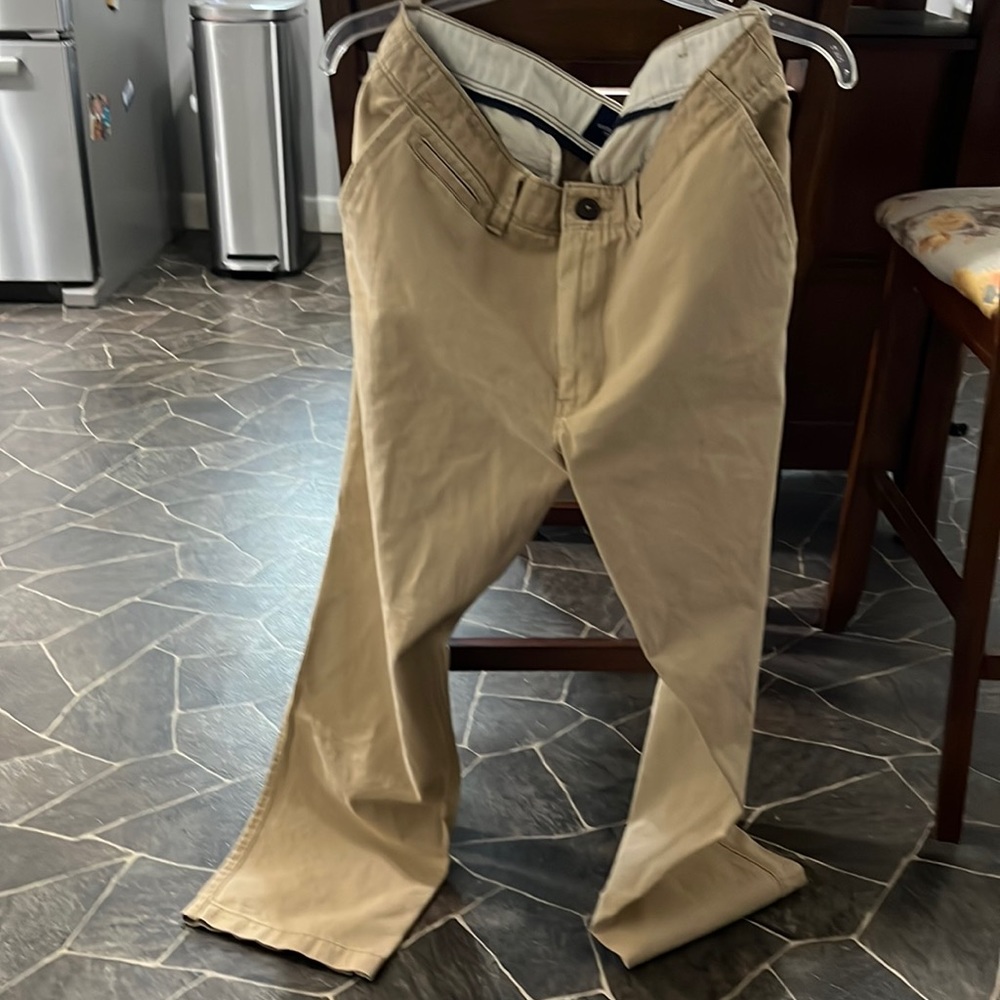 Like new American eagle khakis
